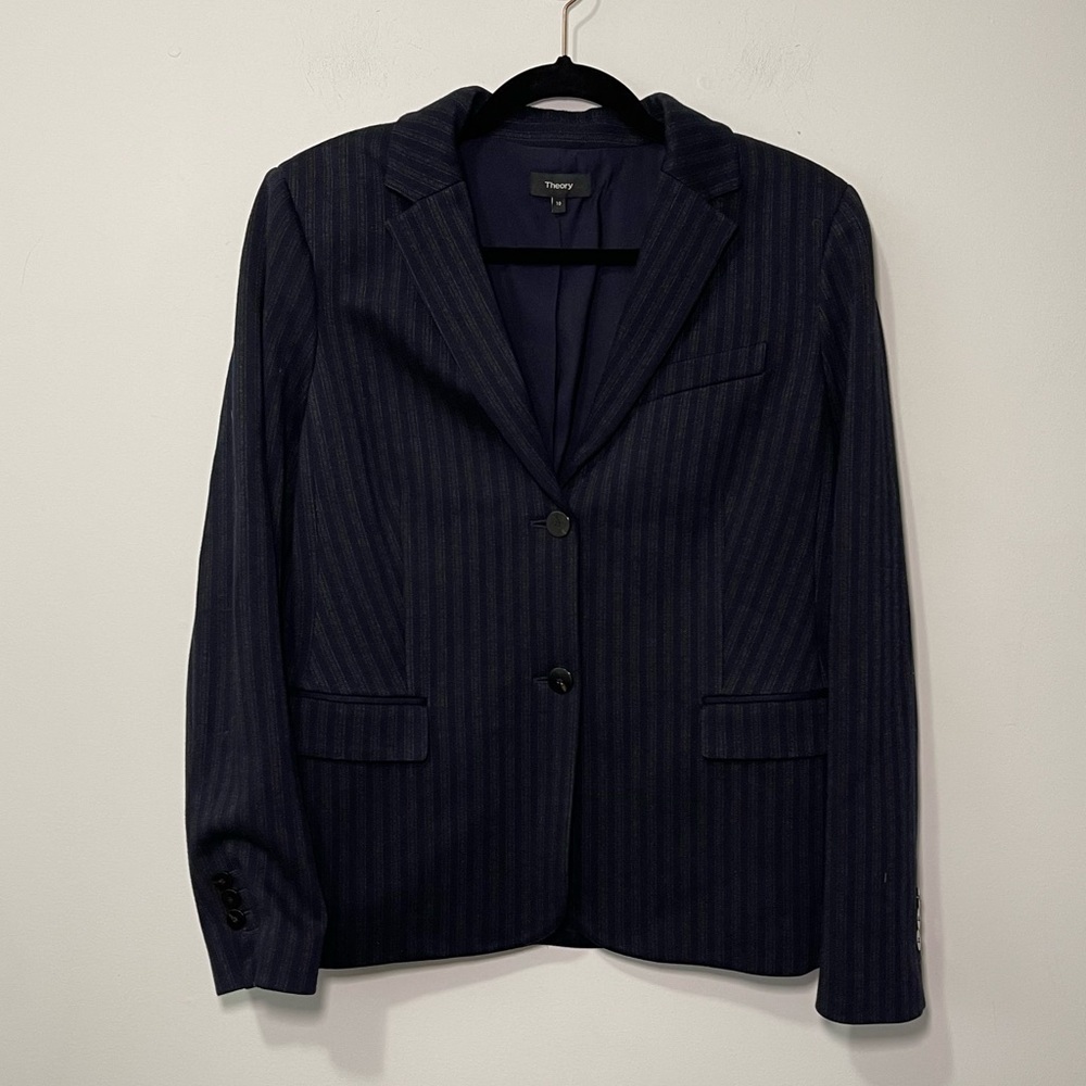 Theory women's navy pinstripe single breasted office career work blazer in 10